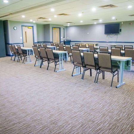 Country Inn & Suites By Radisson, Burlington Elon , Nc エクステリア 写真