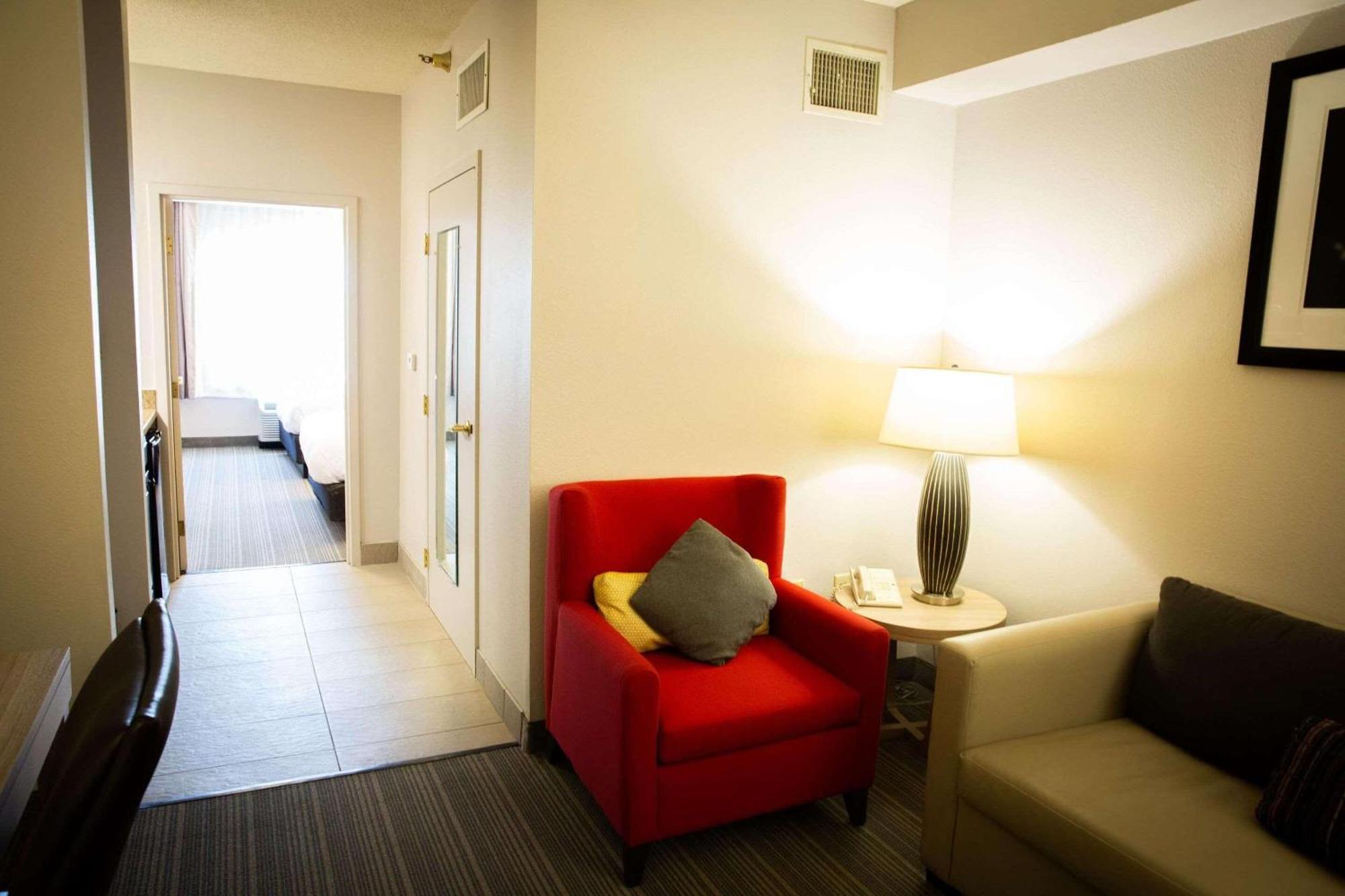 Country Inn & Suites By Radisson, Burlington Elon , Nc エクステリア 写真