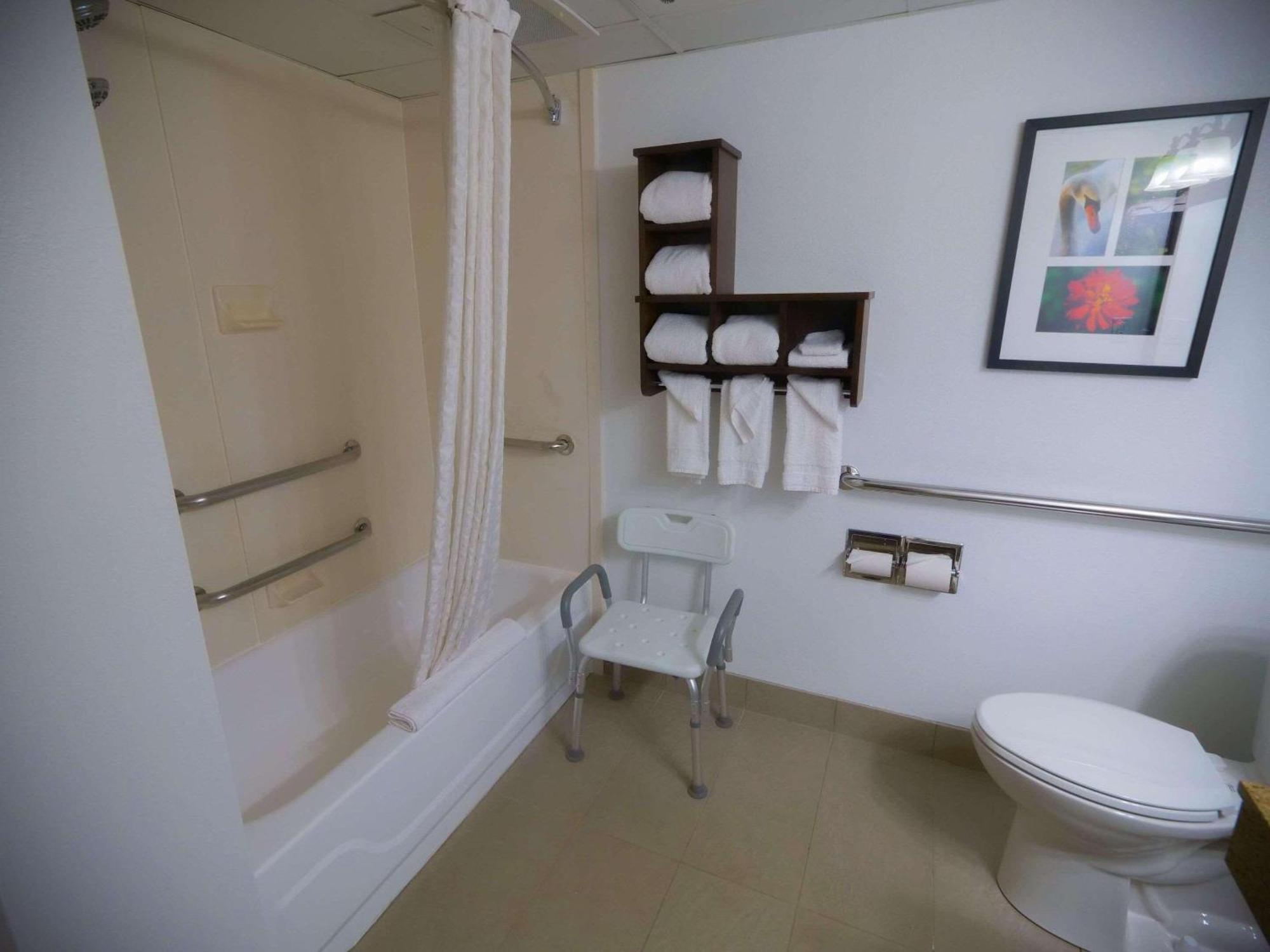 Country Inn & Suites By Radisson, Burlington Elon , Nc エクステリア 写真