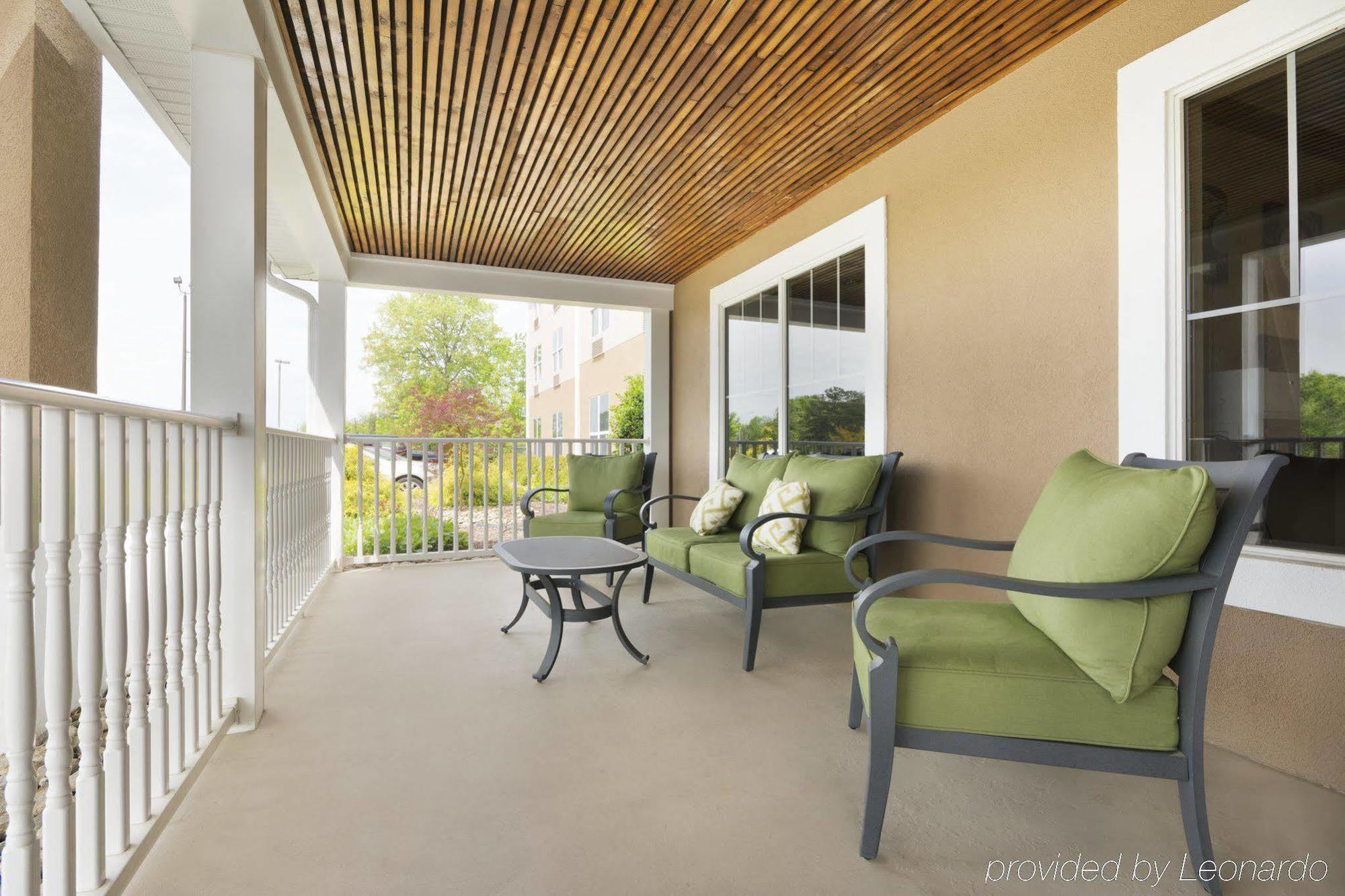 Country Inn & Suites By Radisson, Burlington Elon , Nc エクステリア 写真