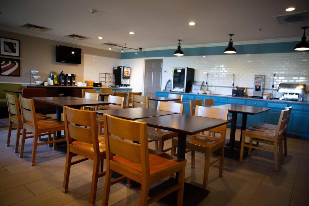 Country Inn & Suites By Radisson, Burlington Elon , Nc エクステリア 写真