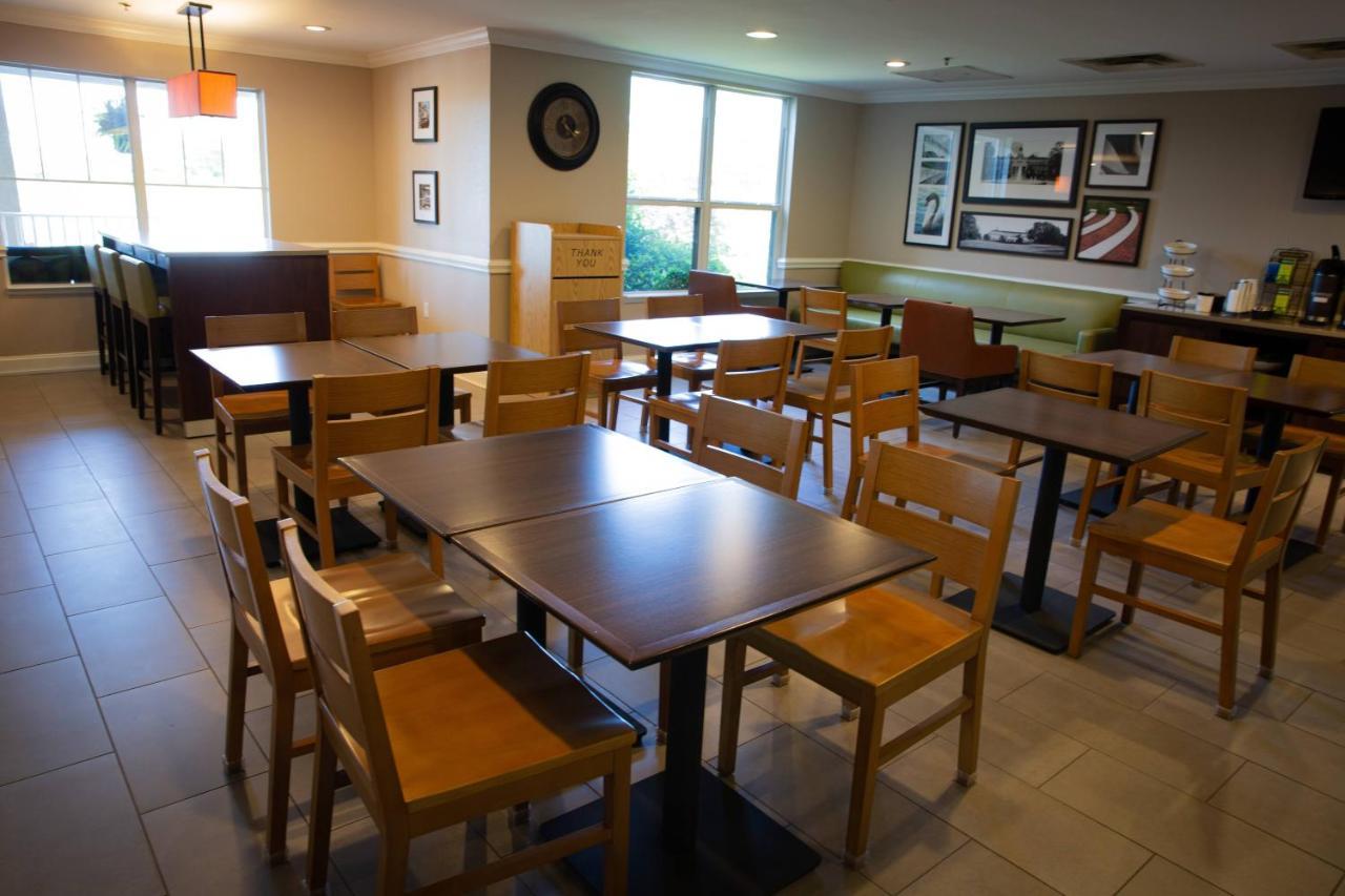 Country Inn & Suites By Radisson, Burlington Elon , Nc エクステリア 写真
